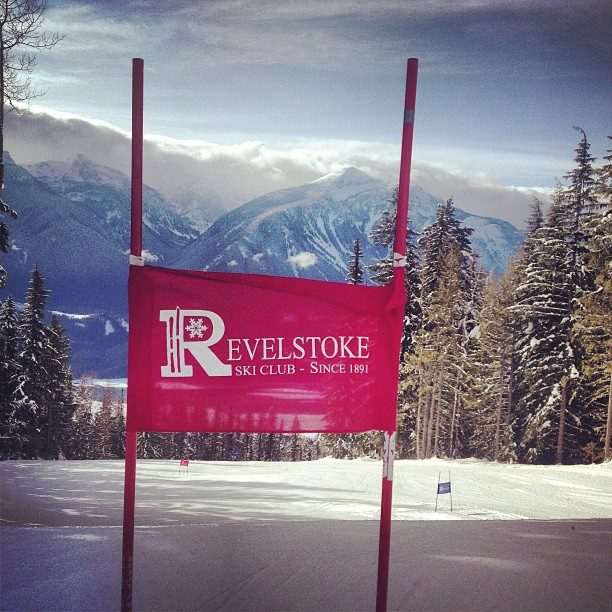 Revelstoke Ski Club Image